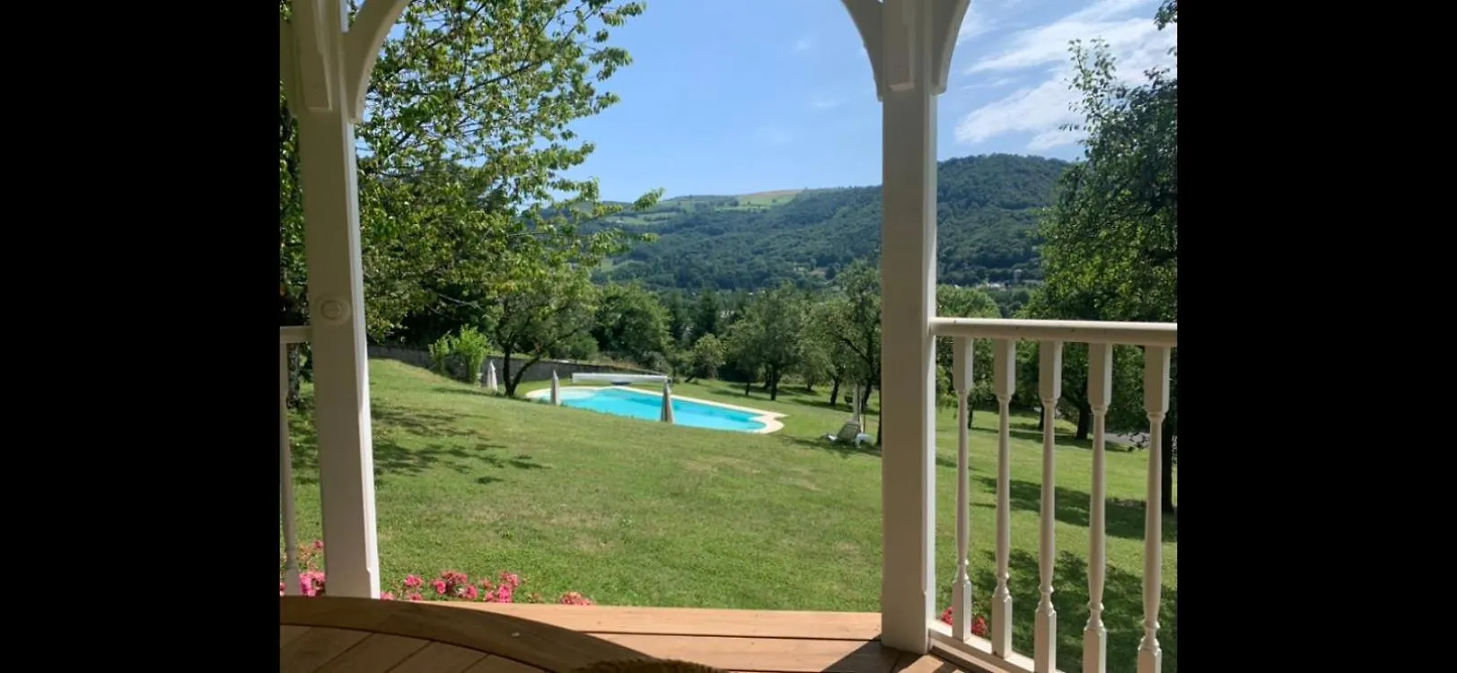 Hotel Le Terrondou à Vic-sur-Cère France